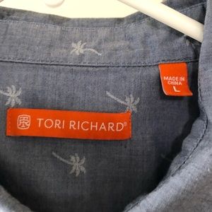 Tori Richard blue shirt